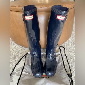 Hunter Original Tall Gloss rain boots navy blue